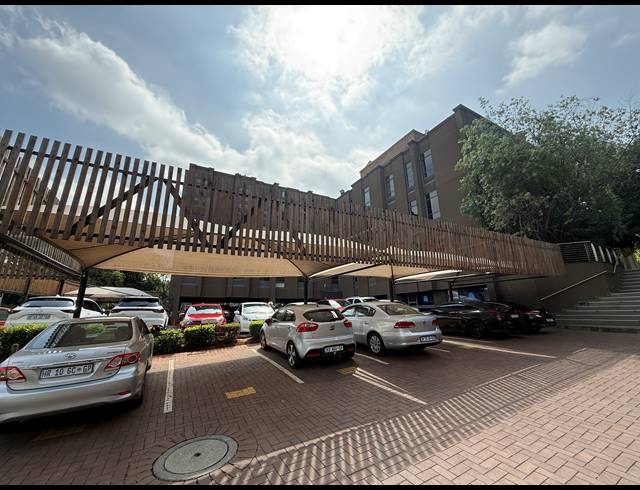 193M² OFFICE TO LET IN ROSEBANK